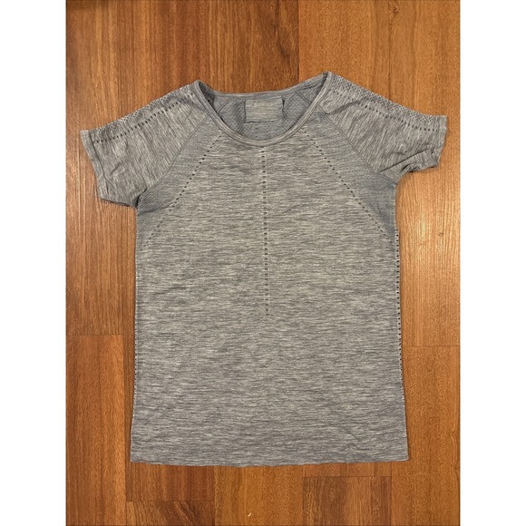 Athleta Tops - Athleta Foothill Seamless Tee T-Shirt Nylon Gray Womens Medium M